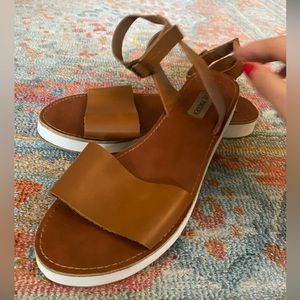 Steve Madden Brown Sandal Platform